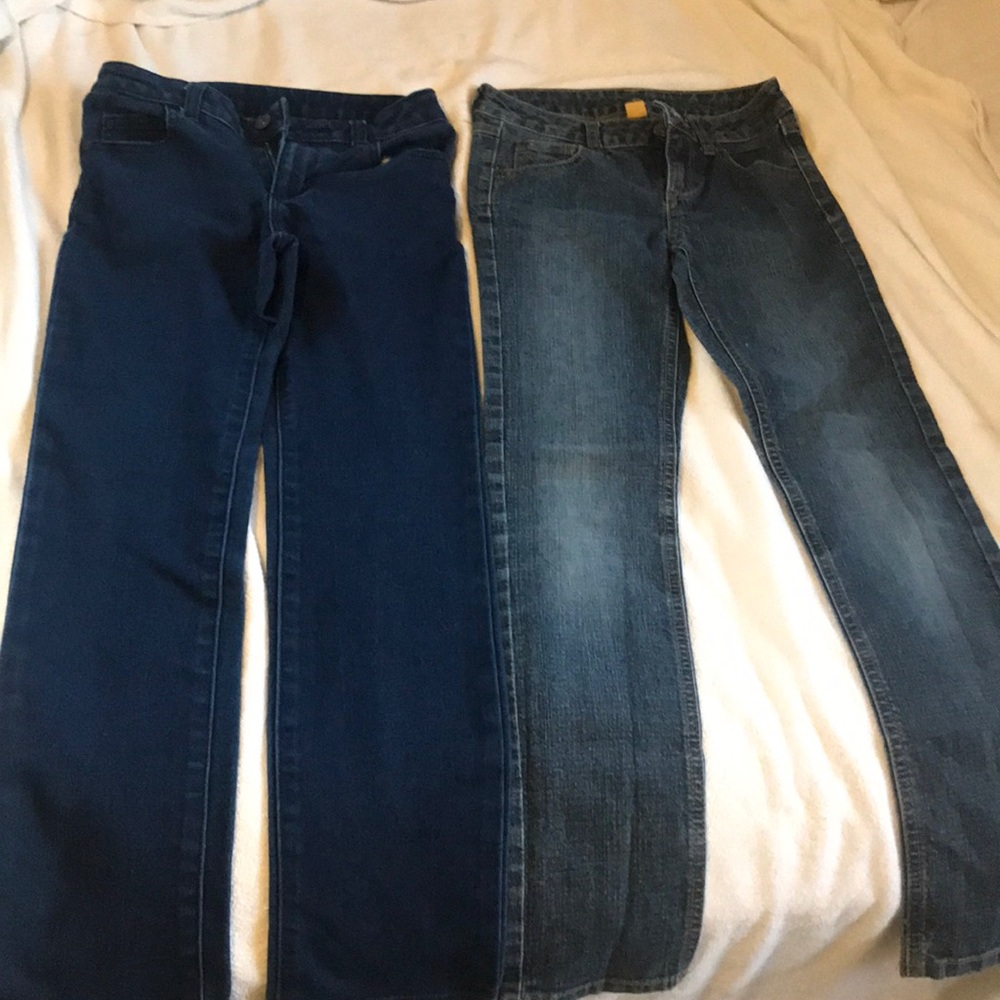 2 pairs kids blue jeans